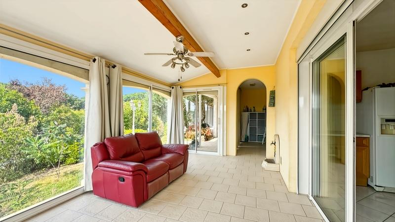 Maison - 184 m² - 6 pièces