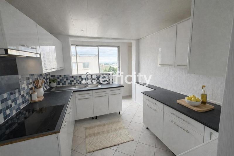 Appartement - 73 m² - 4 pièces