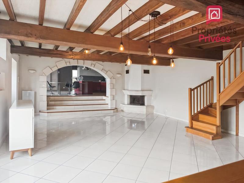 Maison - 229 m² - 8 pièces