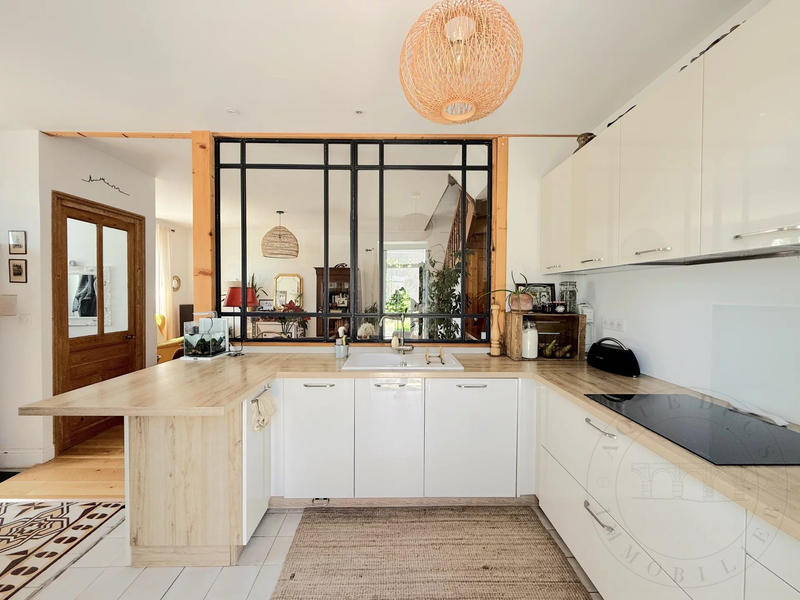 Maison ancienne - 117 m² - 6 pièces