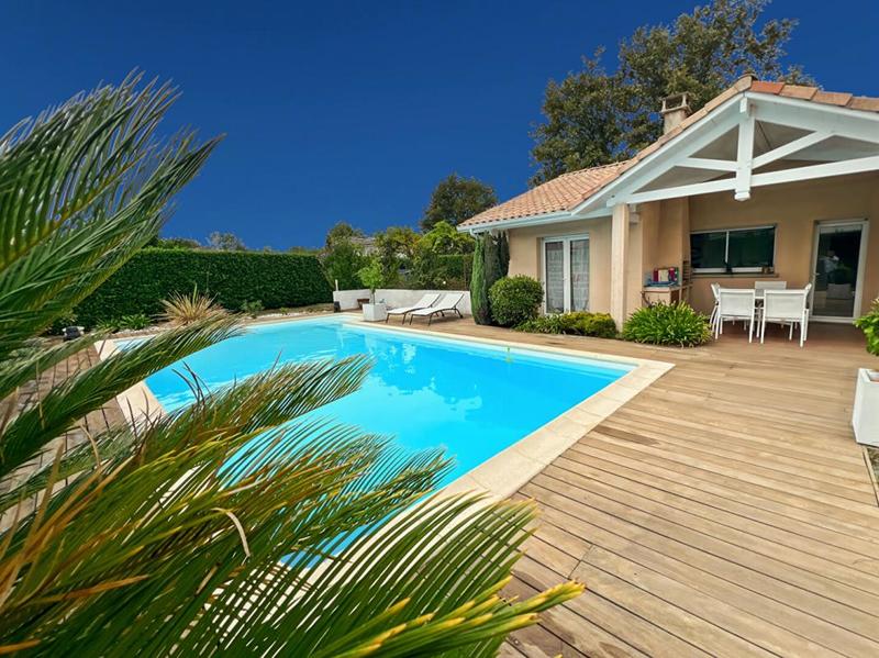 Maison - 145 m² - 5 pièces