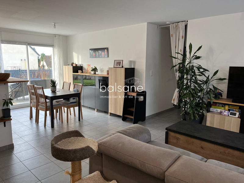 Maison - 95 m² - 4 pièces