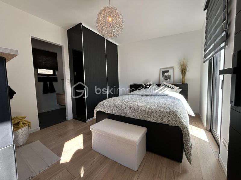 Maison - 145 m² - 6 pièces