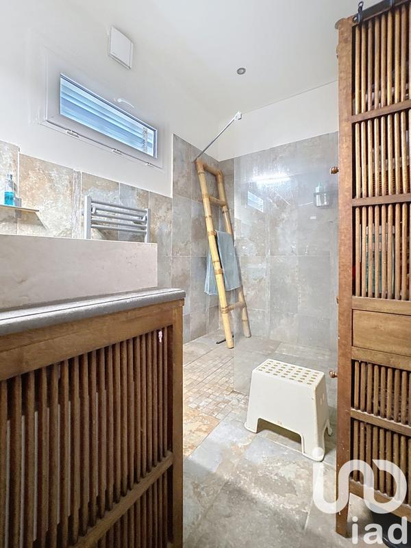 Maison - 90 m² - 3 pièces