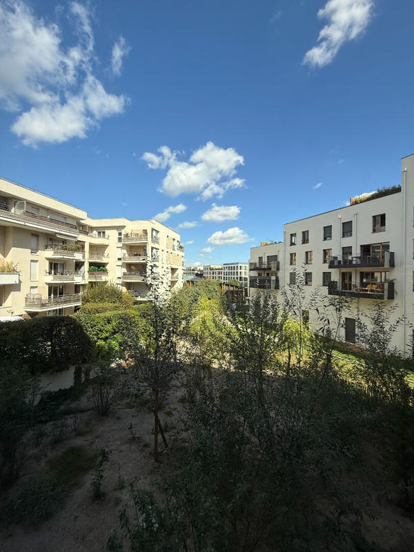 Appartement - 100 m² - 4 pièces