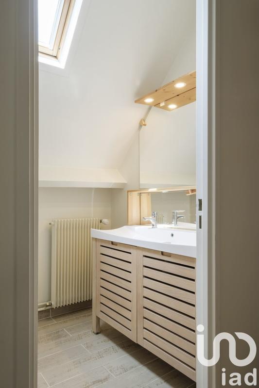 Maison - 151 m² - 7 pièces