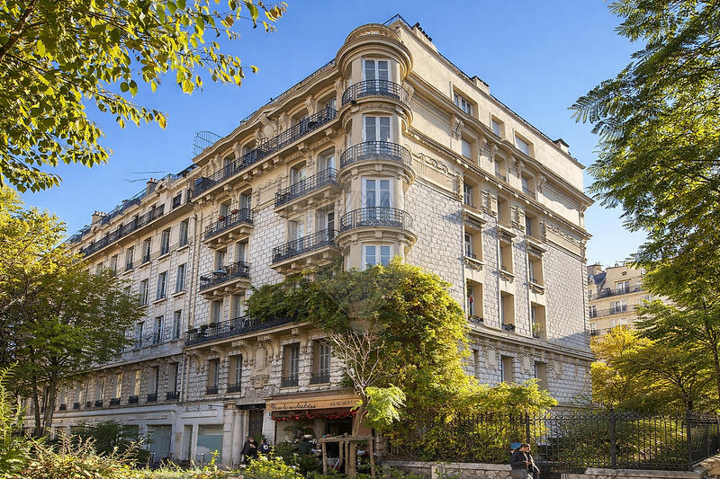 Appartement - 95 m² - 4 pièces