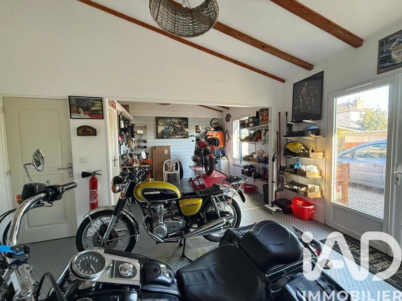 Maison - 104 m² - 4 pièces