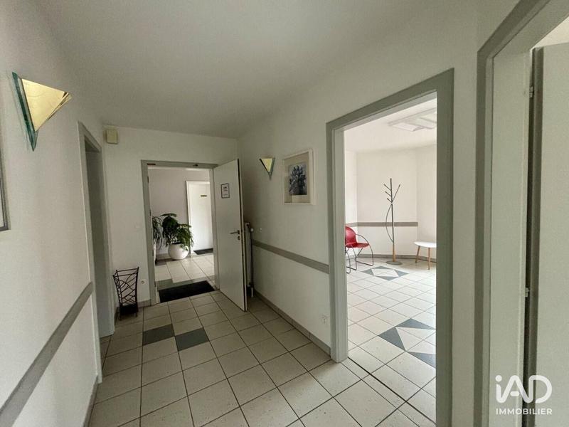 Local commercial - 68 m² - 3 pièces