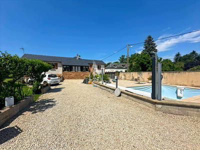 Maison - 132 m² - 7 pièces