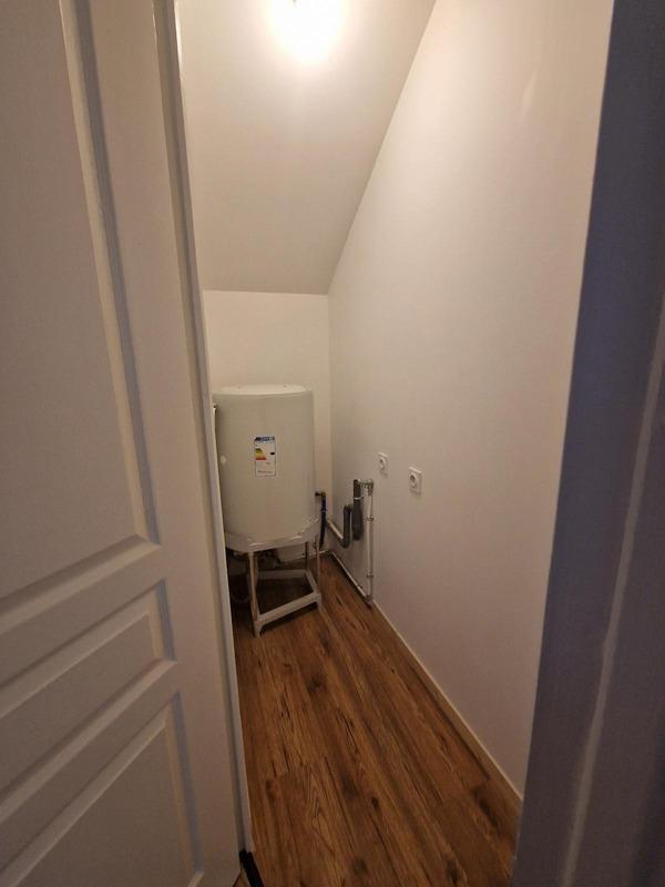 Maison - 850 m² - 35 pièces