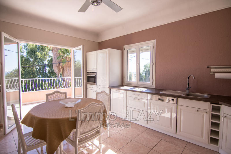 Villa - 170 m² - 5 pièces