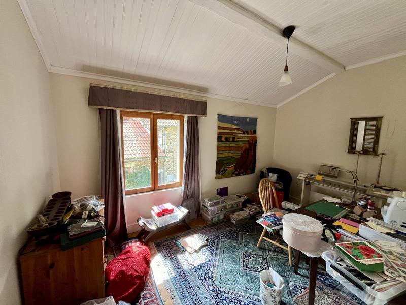 Maison - 261 m² - 7 pièces