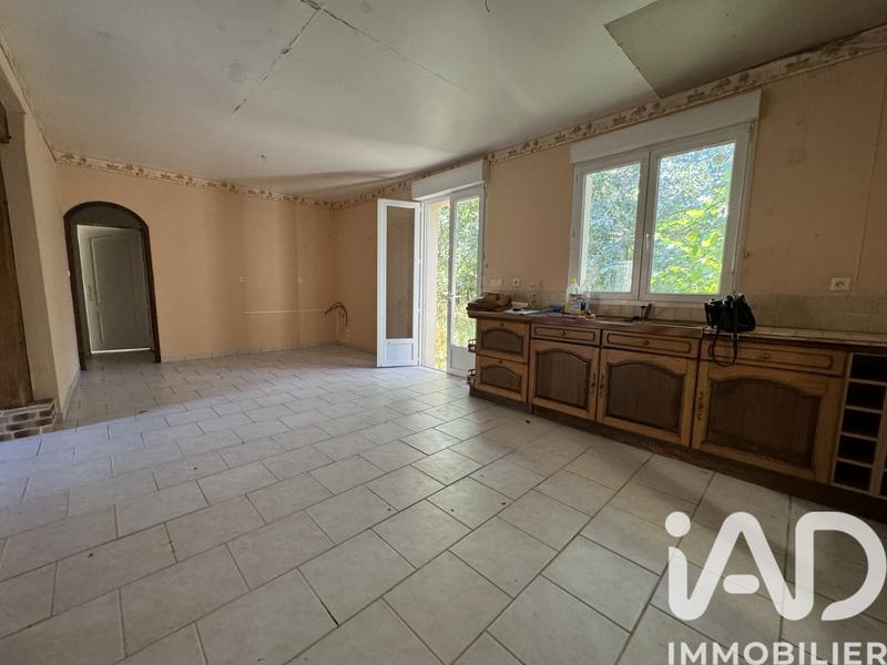 Maison - 208 m² - 6 pièces