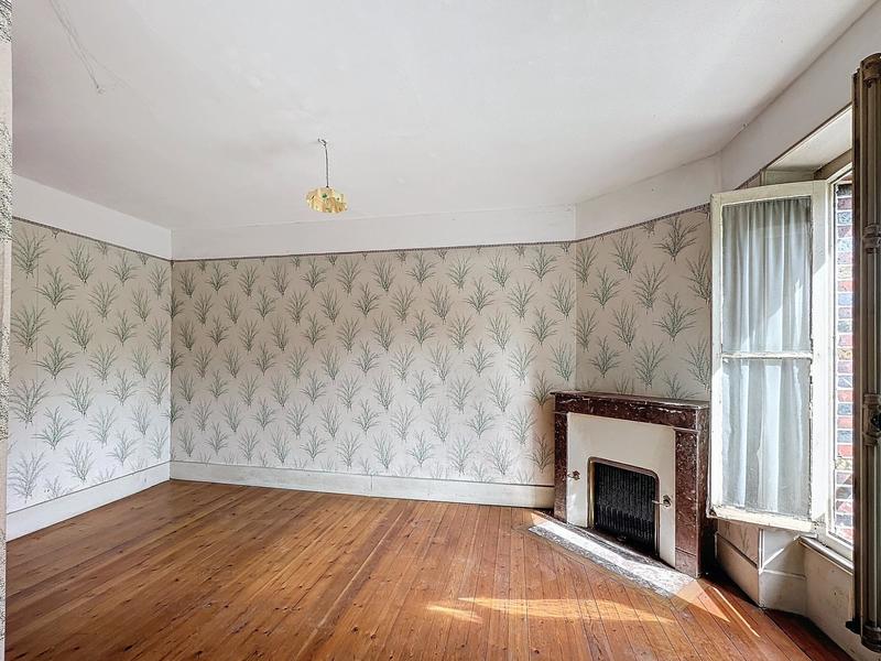 Maison - 232 m² - 10 pièces