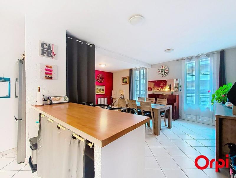 Maison - 96 m² - 3 pièces