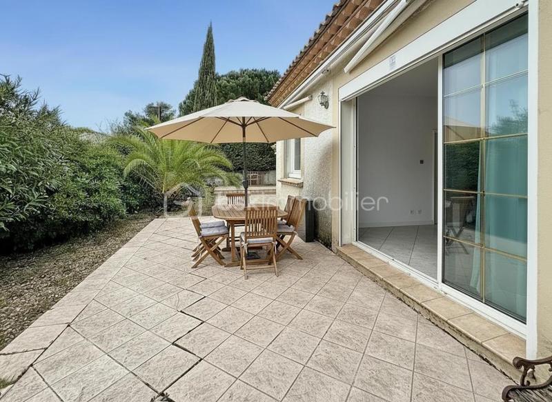 Villa - 210 m² - 6 pièces