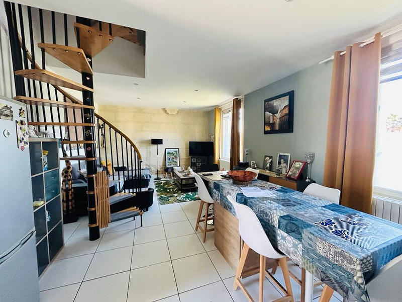 Maison - 100 m² - 5 pièces