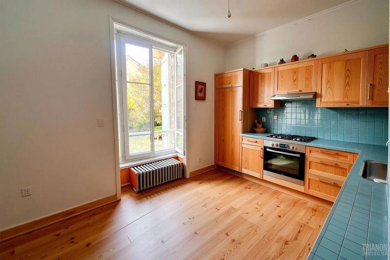 Maison - 170 m² - 6 pièces