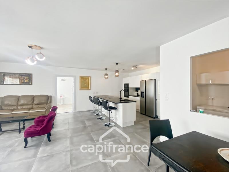 Maison - 122 m² - 5 pièces