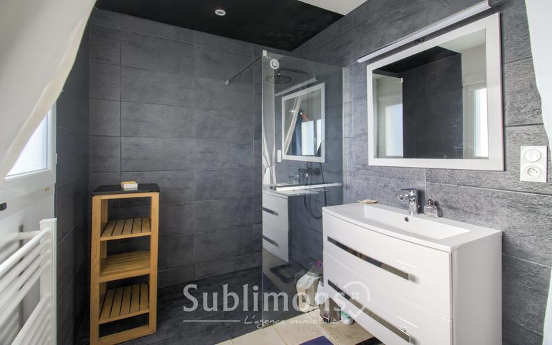 Maison - 87 m² - 4 pièces