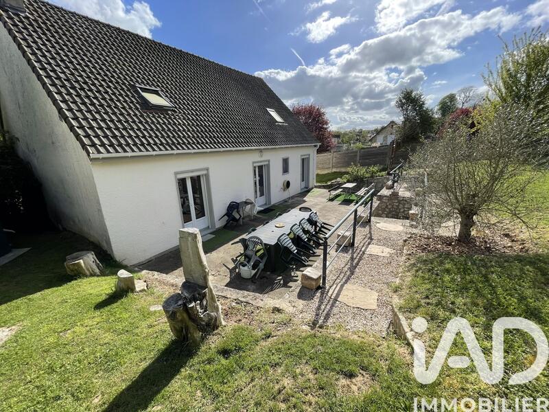 Maison - 150 m² - 8 pièces