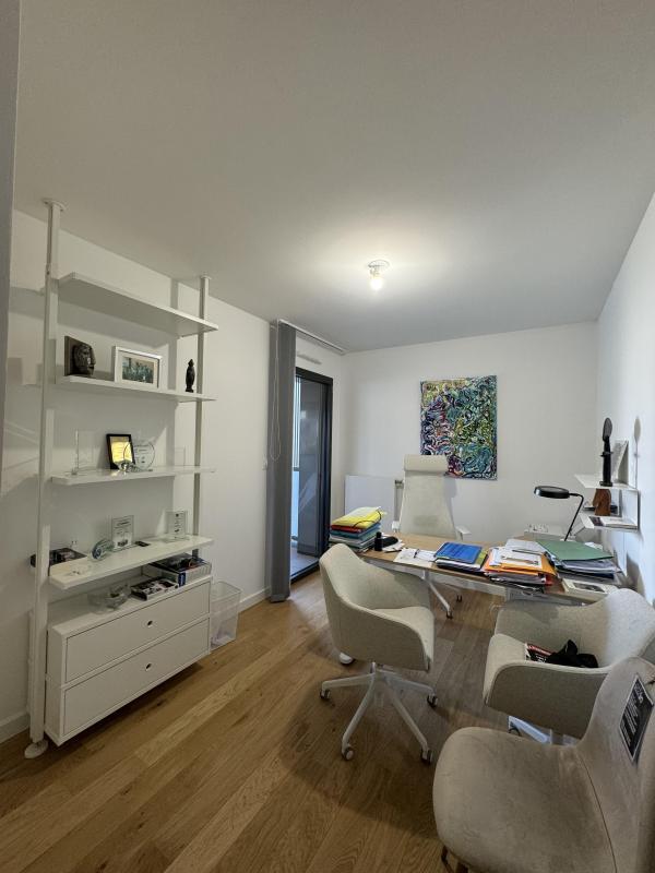 Appartement - 85 m² - 4 pièces