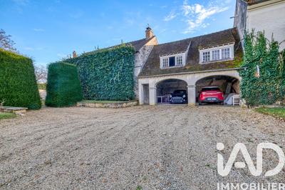 Maison - 300 m² - 10 pièces