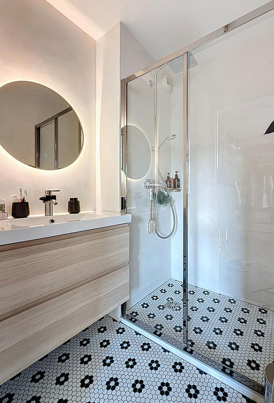 Appartement - 85 m² - 4 pièces