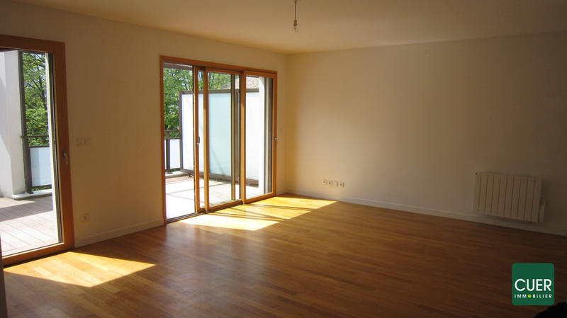 Appartement - 79 m² - 3 pièces