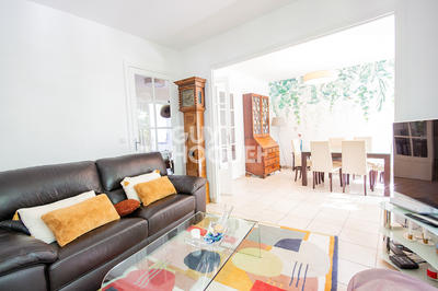 Appartement - 86 m² - 5 pièces