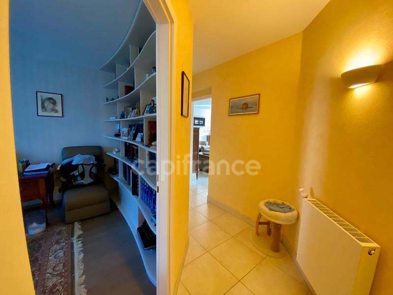 Appartement - 120 m² - 4 pièces