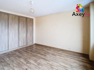 Appartement - 102 m² - 4 pièces