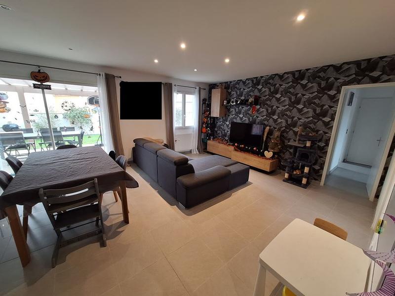 Maison - 97 m² - 4 pièces