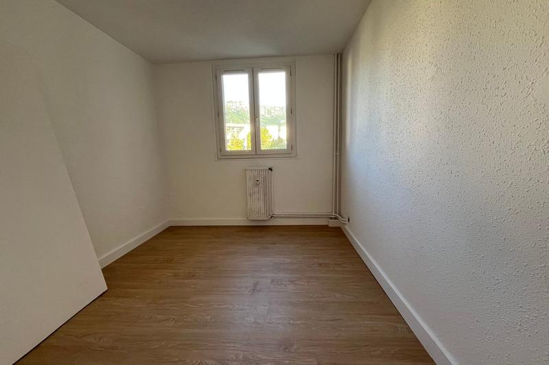 Appartement - 86 m² - 5 pièces