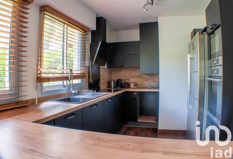 Appartement - 77 m² - 3 pièces