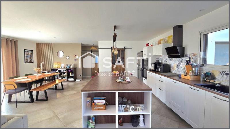 Maison - 105 m² - 4 pièces