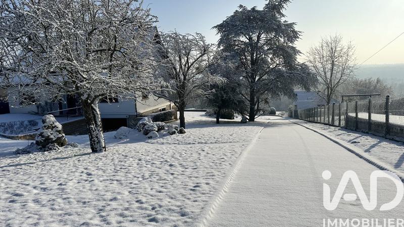 Maison - 253 m² - 11 pièces