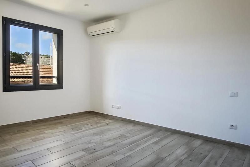 Maison - 92 m² - 3 pièces