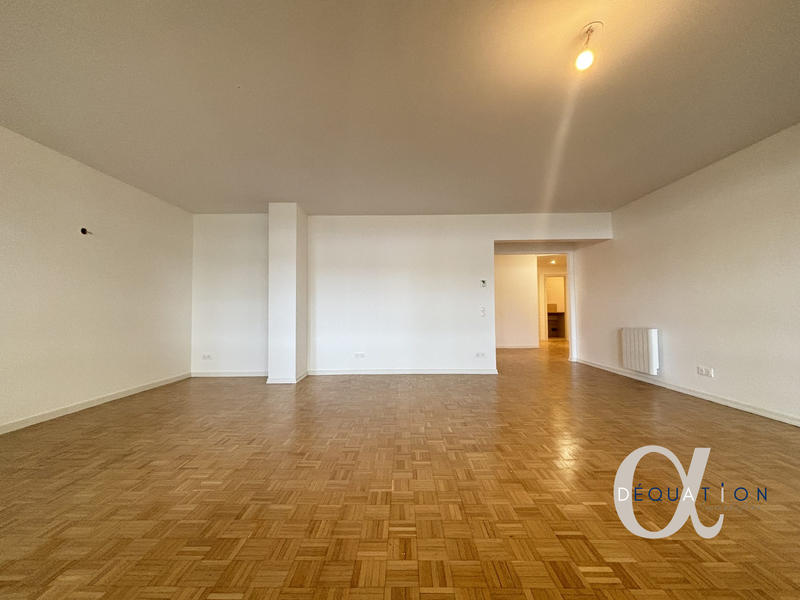 Appartement - 111 m² - 3 pièces