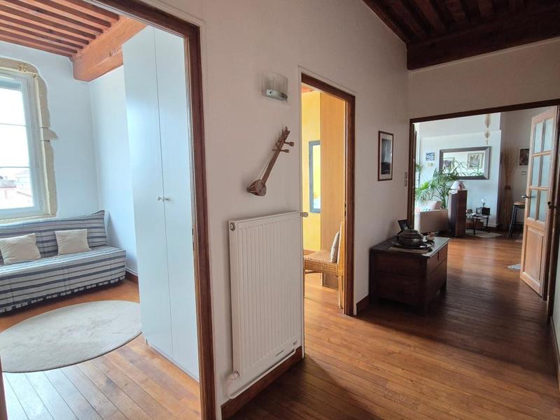 Appartement - 72 m² - 3 pièces