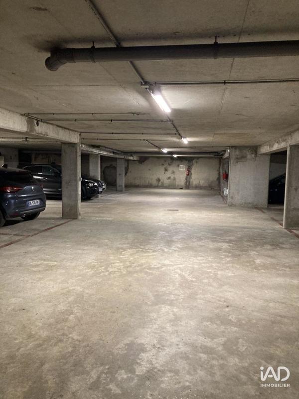 Parking - 12 m²