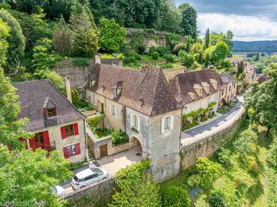 Maison traditionnelle - 152 m² - 5 pièces