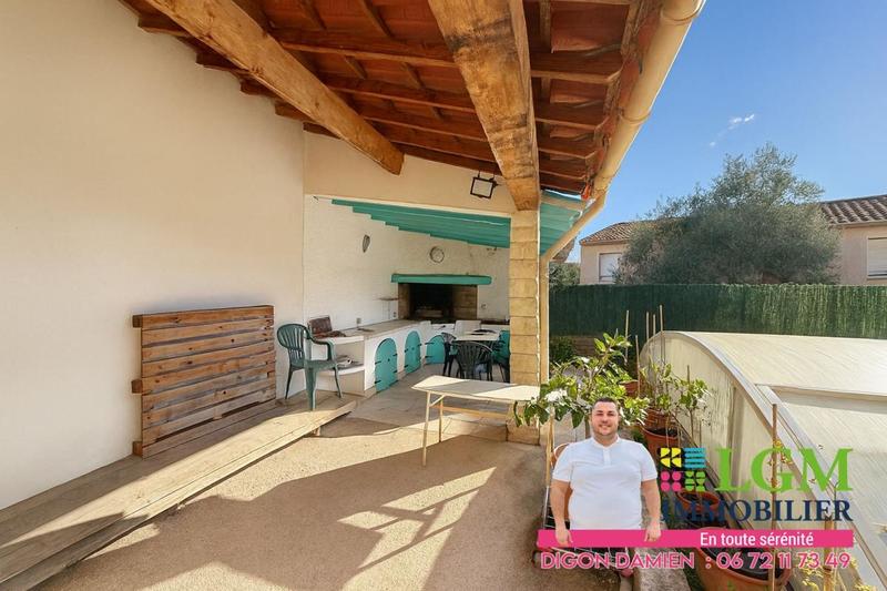 Villa - 203 m² - 6 pièces