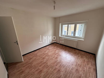 Maison ancienne - 97 m² - 5 pièces