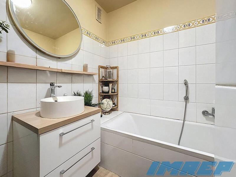 Appartement - 155 m² - 6 pièces