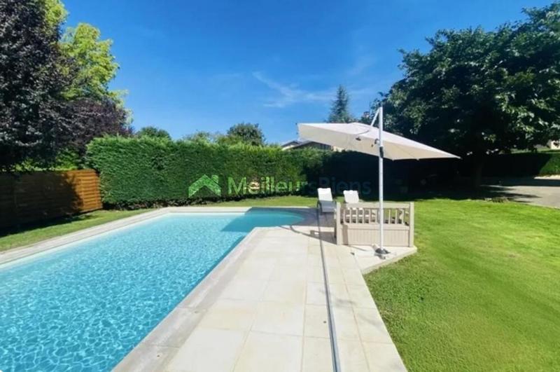 Ferme - 250 m² - 7 pièces