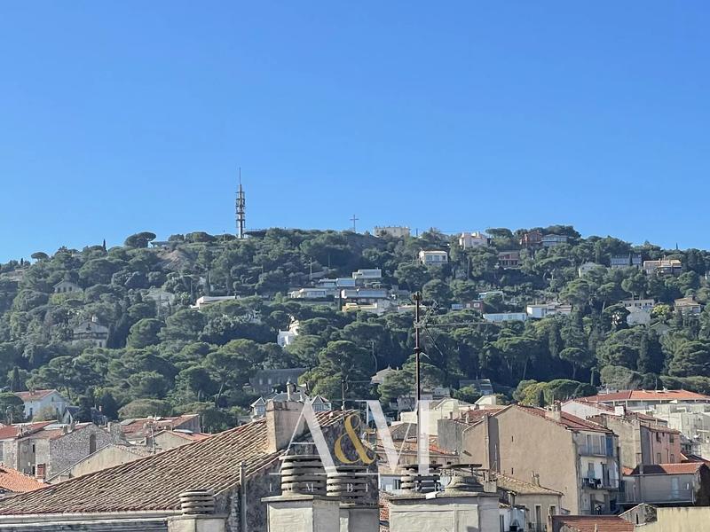 Appartement - 110 m² - 4 pièces