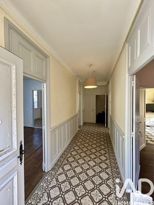Maison de ville - 192 m² - 10 pièces