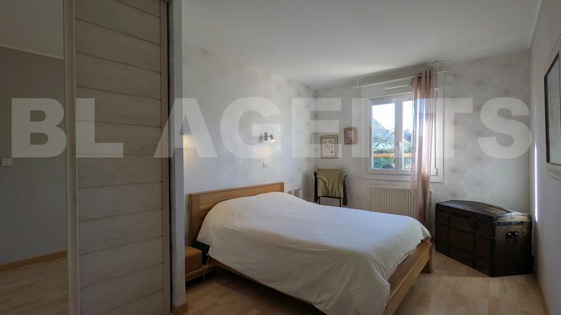 Maison de ville - 105 m² - 5 pièces